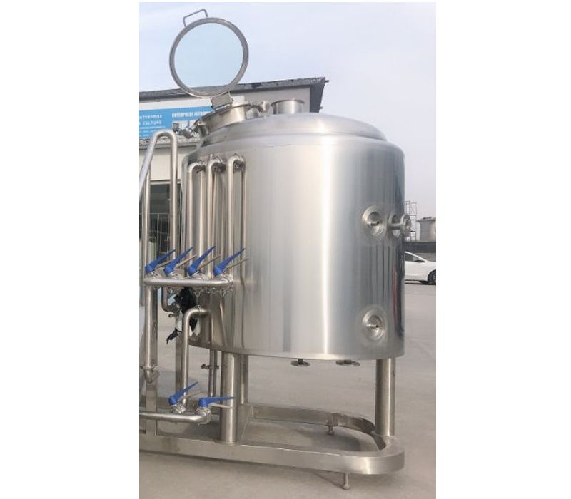 2 vesselss ,500L craft mashing system for European market